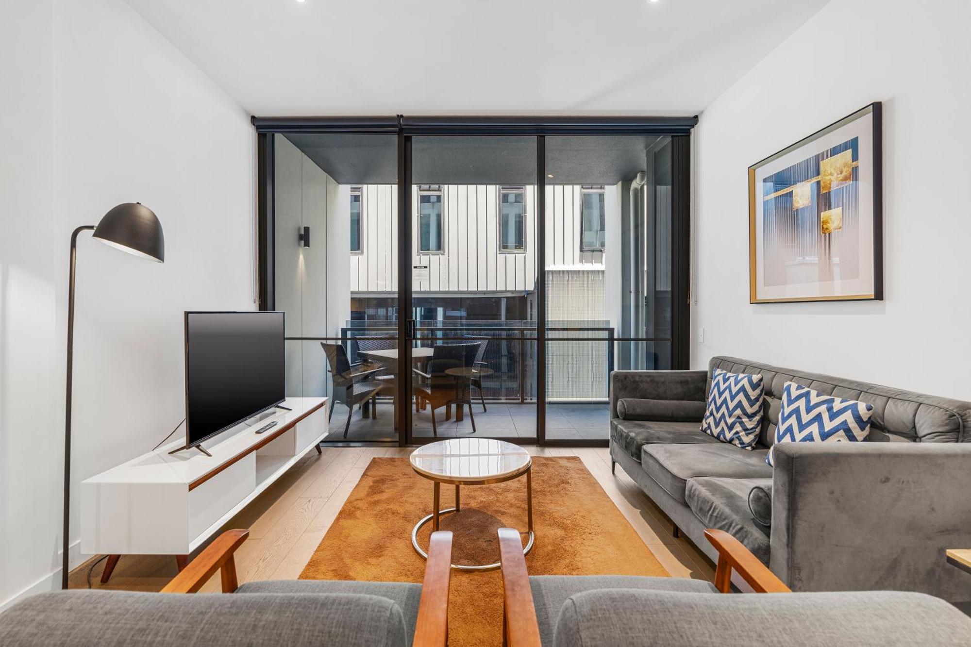The Eminence Apartments By Cllix Melbourne Exteriör bild