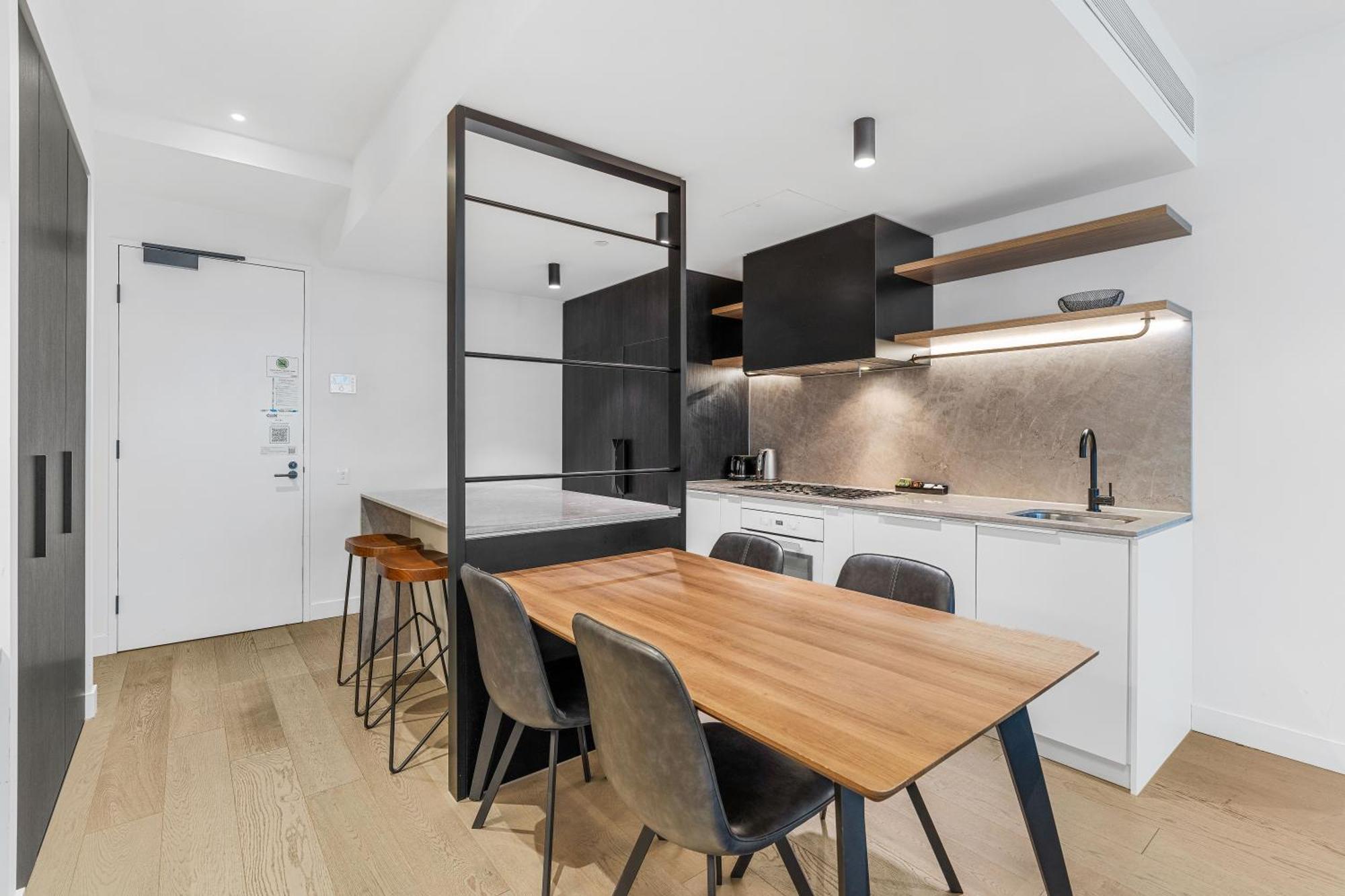 The Eminence Apartments By Cllix Melbourne Exteriör bild