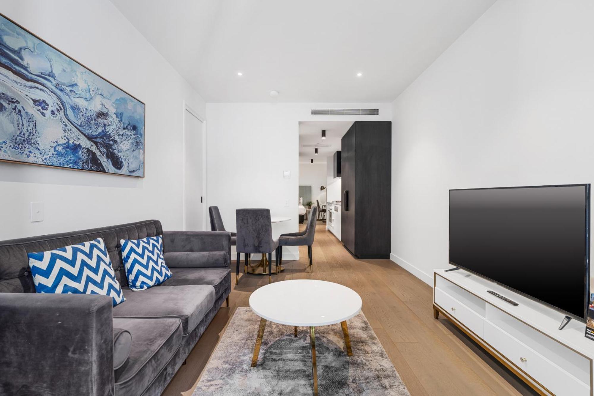 The Eminence Apartments By Cllix Melbourne Exteriör bild