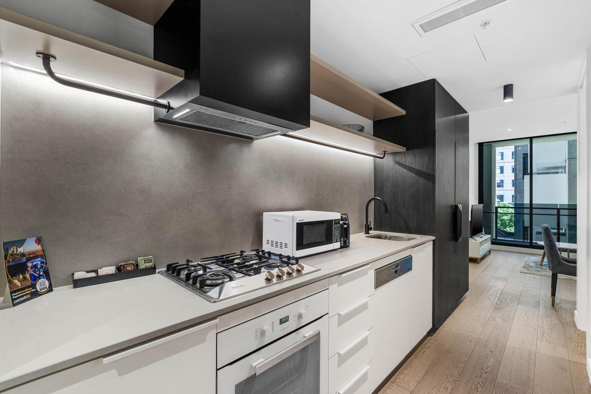 The Eminence Apartments By Cllix Melbourne Exteriör bild